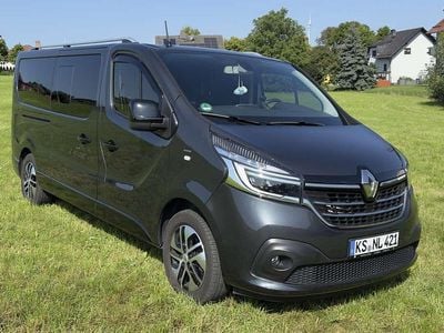 Schwarz Gebraucht 2020 Renault Trafic Van / Kleinbus | 34.999 € (Fairer Preis)
