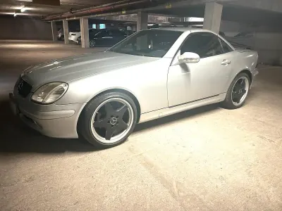 Gebraucht Mercedes SLK230 197 PS (144 kW) 2000 Silber Cabrio