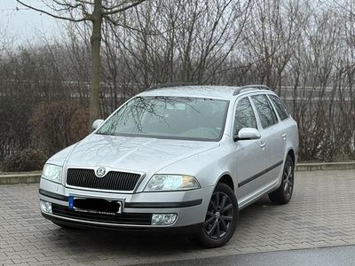 Gebraucht Skoda Octavia 105 PS (77 kW) 2008 Silber Kombi