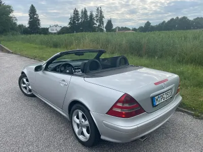 Second-hand Mercedes SLK200 Edition 163 CP (119 kW) 2003 Cabrio