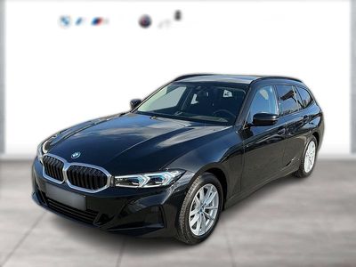 Gebraucht BMW 320e 204 PS (150 kW) 2024 Schwarz metallic Kombi