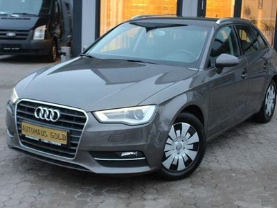 Gebraucht Audi A3 Attraction 122 PS (89 kW) 2013 Grau Limousine