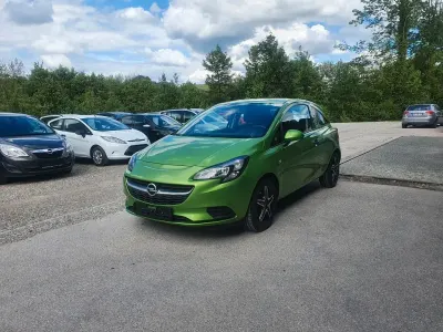 Gebraucht Opel Corsa Color Edition 69 PS (50 kW) 2015 Grün Kleinwagen