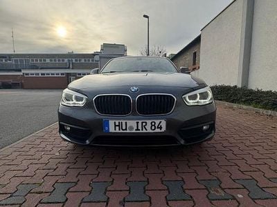 Grau Gebraucht 2015 BMW 116 Kleinwagen | 7.500 € (Guter Preis)
