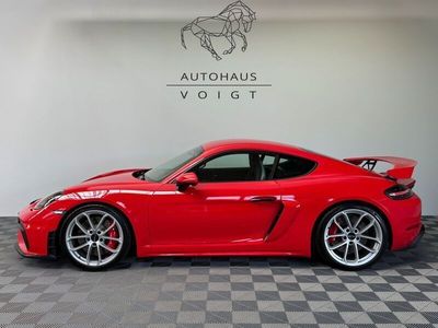Porsche Cayman GT4
