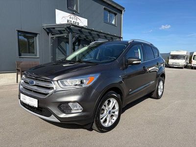 Usata Ford Kuga Titanium 179 CV (131 kW) 2017 Grigio SUV