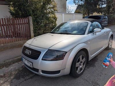 Gebraucht Audi TT Roadster Sport 179 PS (131 kW) 2000 Silber Cabrio