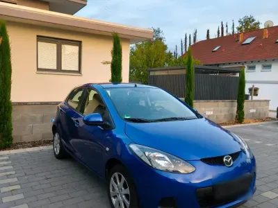 Gebraucht Mazda 2 103 PS (75 kW) 2009 Blau Kleinwagen