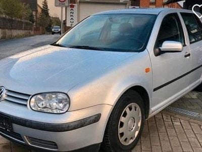 VW Golf IV