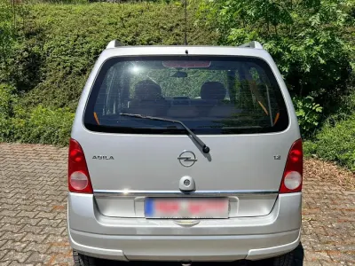 Gebraucht Opel Agila Njoy 75 PS (55 kW) 2002 Silber Van / Kleinbus