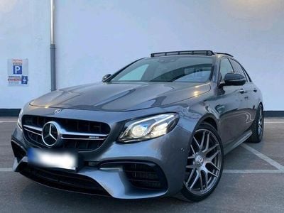 Mercedes E63 AMG