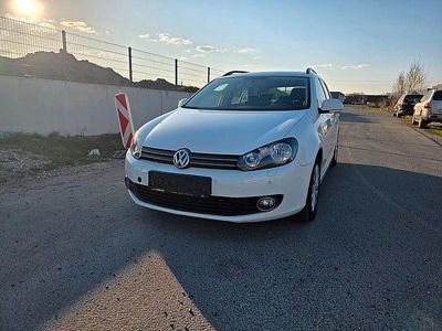 Second-hand VW Golf VII 105 CP (77 kW) 2012 Alb Break