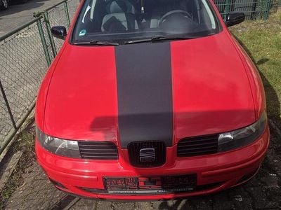 Gebraucht Seat Leon 105 PS (77 kW) 2000 Rot Kleinwagen