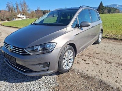 Gebraucht VW Golf Sportsvan Comfortline 86 PS (63 kW) 2016 Limestone grey metallic Van / Kleinbus