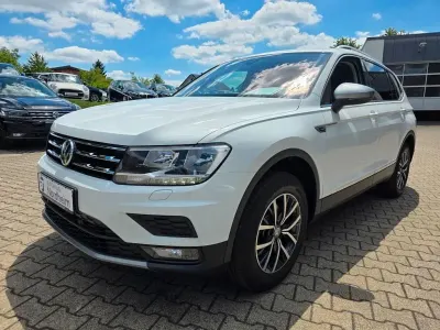 Gebraucht VW Tiguan Allspace 150 PS (110 kW) 2019 Pure white SUV