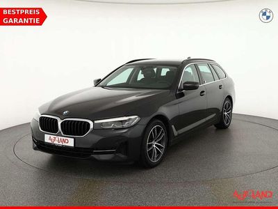 Gebraucht BMW 520 Luxury Line 184 PS (135 kW) 2022 Grau Kombi