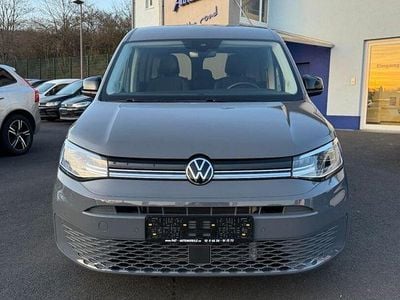 Gebraucht VW Caddy Style 116 PS (85 kW) 2024 Grau Van / Kleinbus