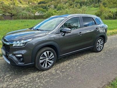 Second-hand Suzuki SX4 S-Cross 130 CP (95 kW) 2022 Gri SUV