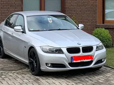 Gebraucht BMW 318 143 PS (105 kW) 2008 Silber Limousine