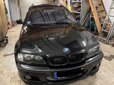 Gebraucht BMW 330 Performance 231 PS (169 kW) 2002 Schwarz Kombi