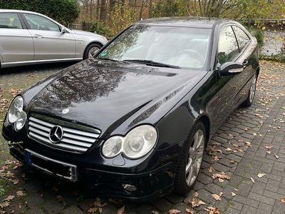 Mercedes C230