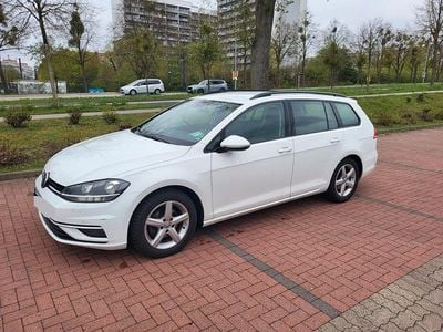 Gebraucht VW Golf VII Comfortline 150 PS (110 kW) 2017 Weiß Kombi