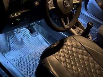 Schwarz Gebraucht 2015 Skoda Fabia Active Kleinwagen | 3.999 € (Fairer Preis)