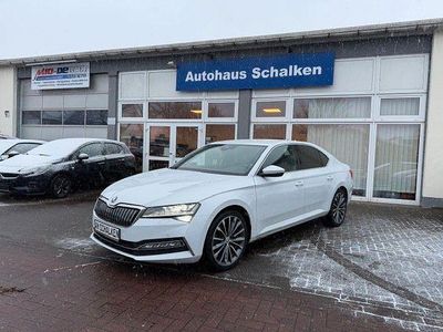 Gebraucht Skoda Superb LAURIN & KLEMENT 156 PS (114 kW) 2021 Weiß Limousine