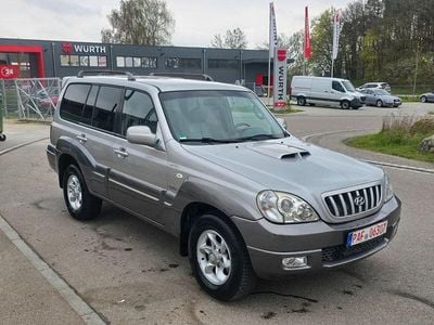 Usado Hyundai Terracan 163 HP (119 kW) 2006 Prateado SUV