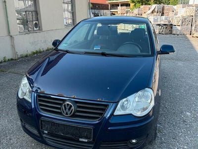 VW Polo