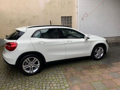 gebraucht Mercedes GLA220 CDI DCT Style Style