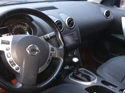 Gebraucht Nissan Qashqai +2 Acenta 150 PS (110 kW) 2010 Schwarz SUV