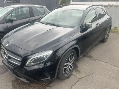 Brugt Mercedes GLA180 109 HK (80 kW) 2015 Sort SUV