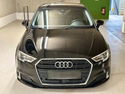 Gebraucht Audi A3 Ambiente 116 PS (85 kW) 2017 Schwarz Limousine