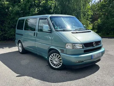 Gebraucht VW Multivan 102 PS (75 kW) 1999 Grün Van / Kleinbus