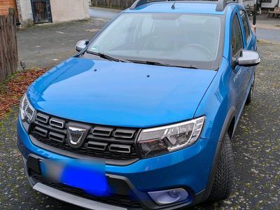 Blau Gebraucht 2019 Dacia Sandero Stepway Kleinwagen | 11.500 € (Fairer Preis)