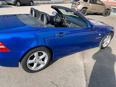 Gebraucht Mercedes SLK230 193 PS (141 kW) 1997 Blau Cabrio