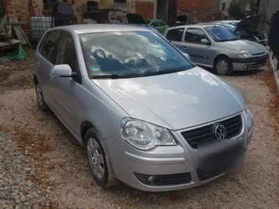 Usata VW Polo 54 CV (39 kW) 2006 Argento Utilitaria