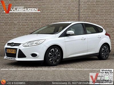 Gebraucht Ford Focus Trend 105 PS (77 kW) 2013 Weiß Limousine