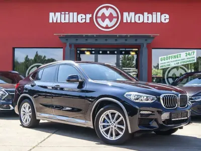 Gebraucht BMW X4 M Sport 190 PS (139 kW) 2021 Carbonschwarz SUV