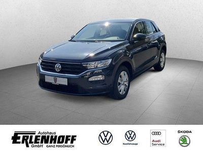 Usado VW T-Roc Basis 116 HP (85 kW) 2018 Cinzento SUV