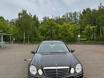 Mercedes E280