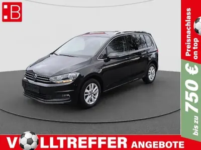 Gebraucht VW Touran Highline 150 PS (110 kW) 2023 Schwarz Van / Kleinbus