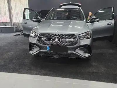 Gebraucht Mercedes GLE450 AMG 367 PS (269 kW) 2024 Grau SUV