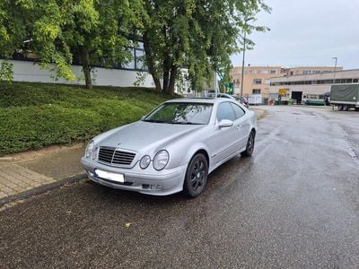 Mercedes CLK320