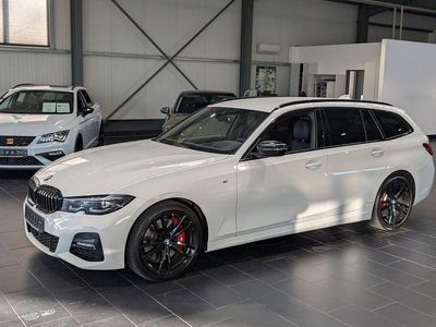 Weiß Gebraucht 2021 BMW 320 M Sport Kombi | 29.900 € (Etwas zu teuer)