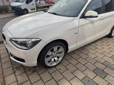 BMW 120