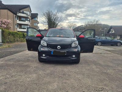 Gebraucht Smart ForFour 90 PS (66 kW) 2019 Schwarz Kleinwagen