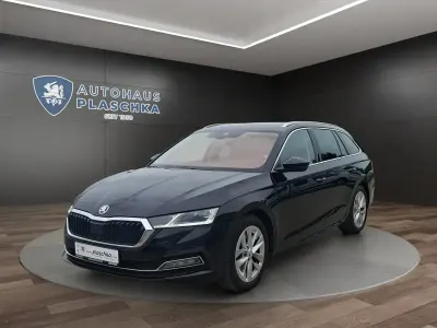 Gebraucht Skoda Octavia Style 190 PS (139 kW) 2022 Schwarzmagic perleffekt Kombi