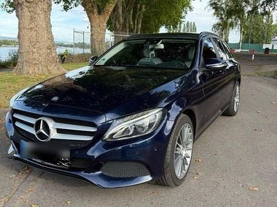 Mercedes 220